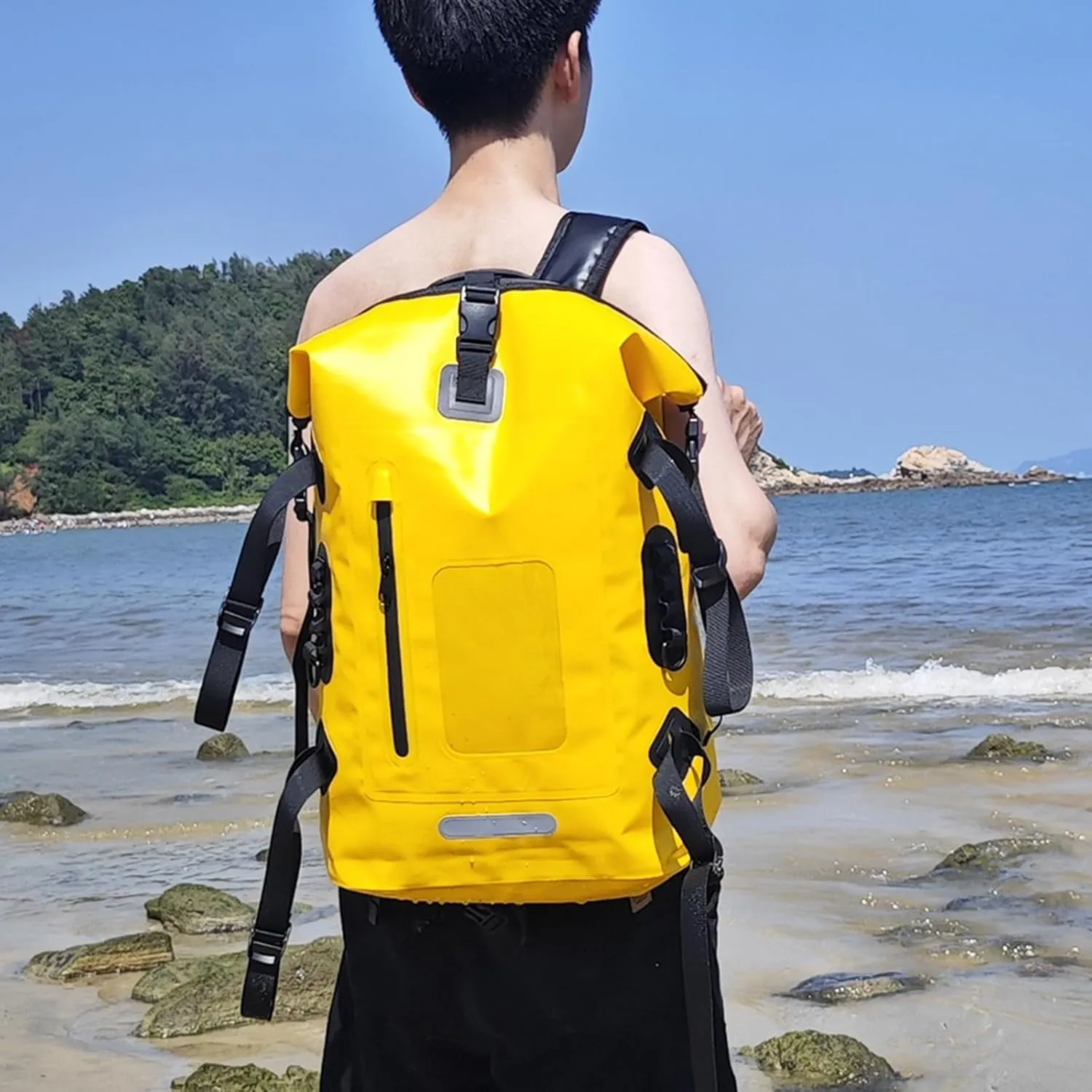 30L Waterproof Backpack Heavy Duty Water Sports Dry Bag Roll Top Waterproof Bag for Kayaking Hiking Swimming Boating Beach,Camouflage