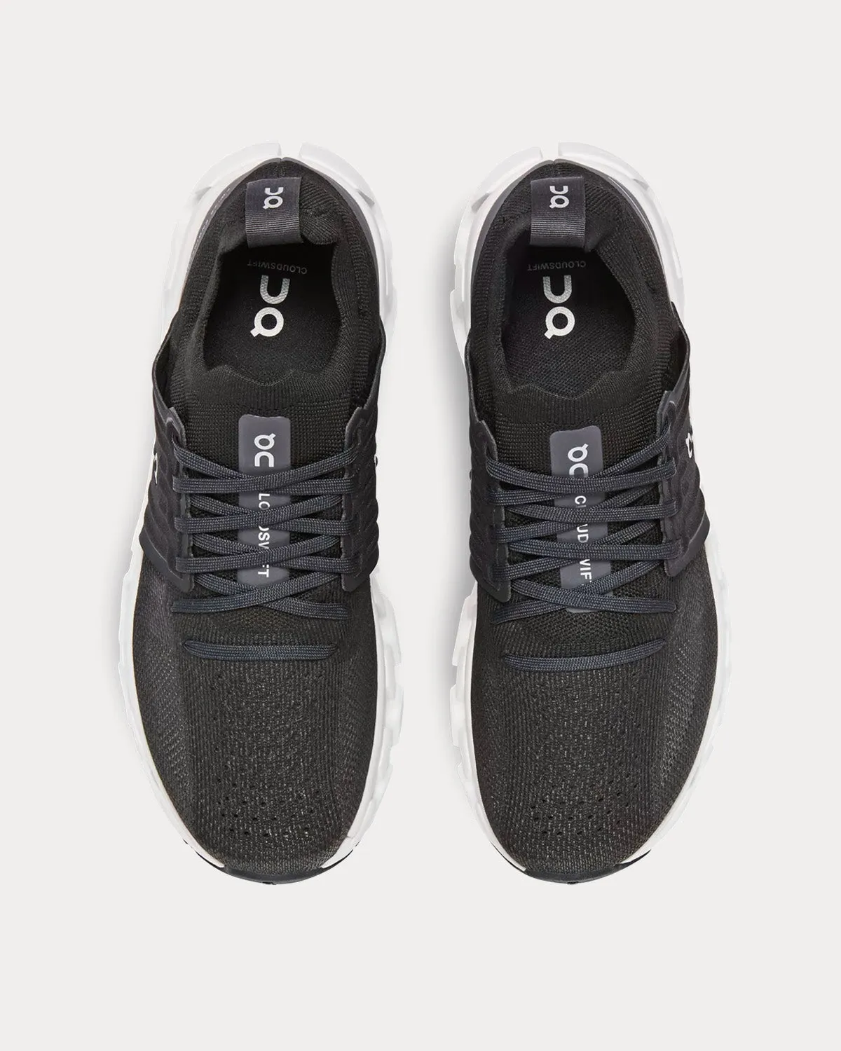 Cloudswift 3 All Black Running Shoes